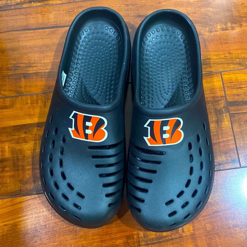 Bengals clogs. Women’s size M (7-8)
